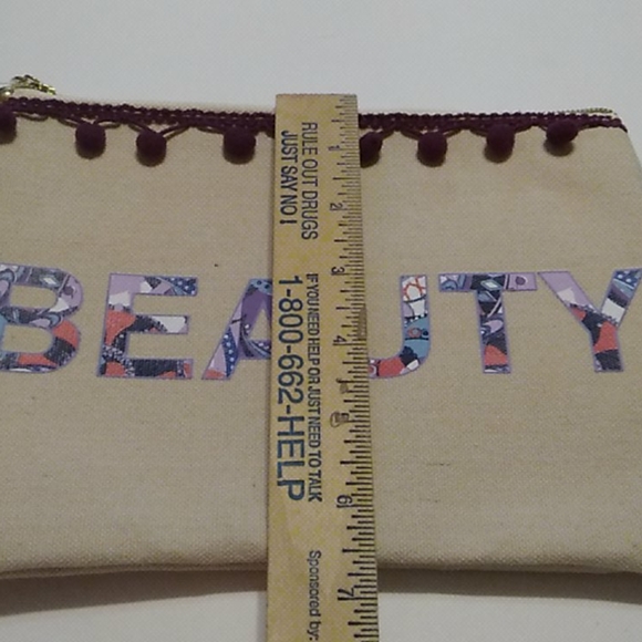Nwt Makeup Clutch - Picture 13 of 13